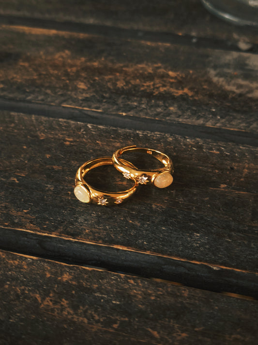 CELESTIAL GLOW | OPAL CRYSTAL GOLD RING