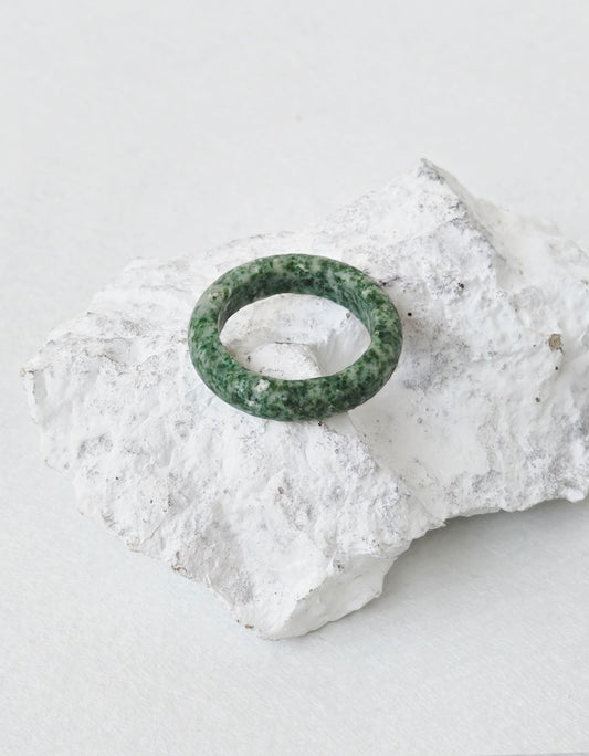 JADE BAND RINGS | SIZE 7.5